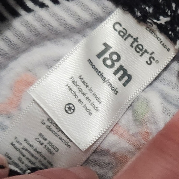 3pc Halloween Set 18M Gender Neutral,  great cond. - Picture 5 of 7